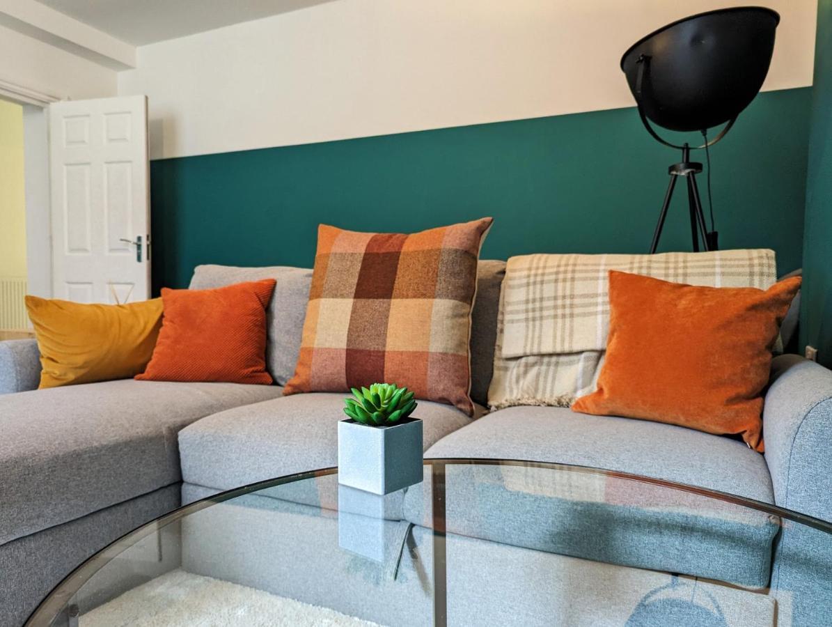 Contemporary Garden Flat In Clifton * Bristol