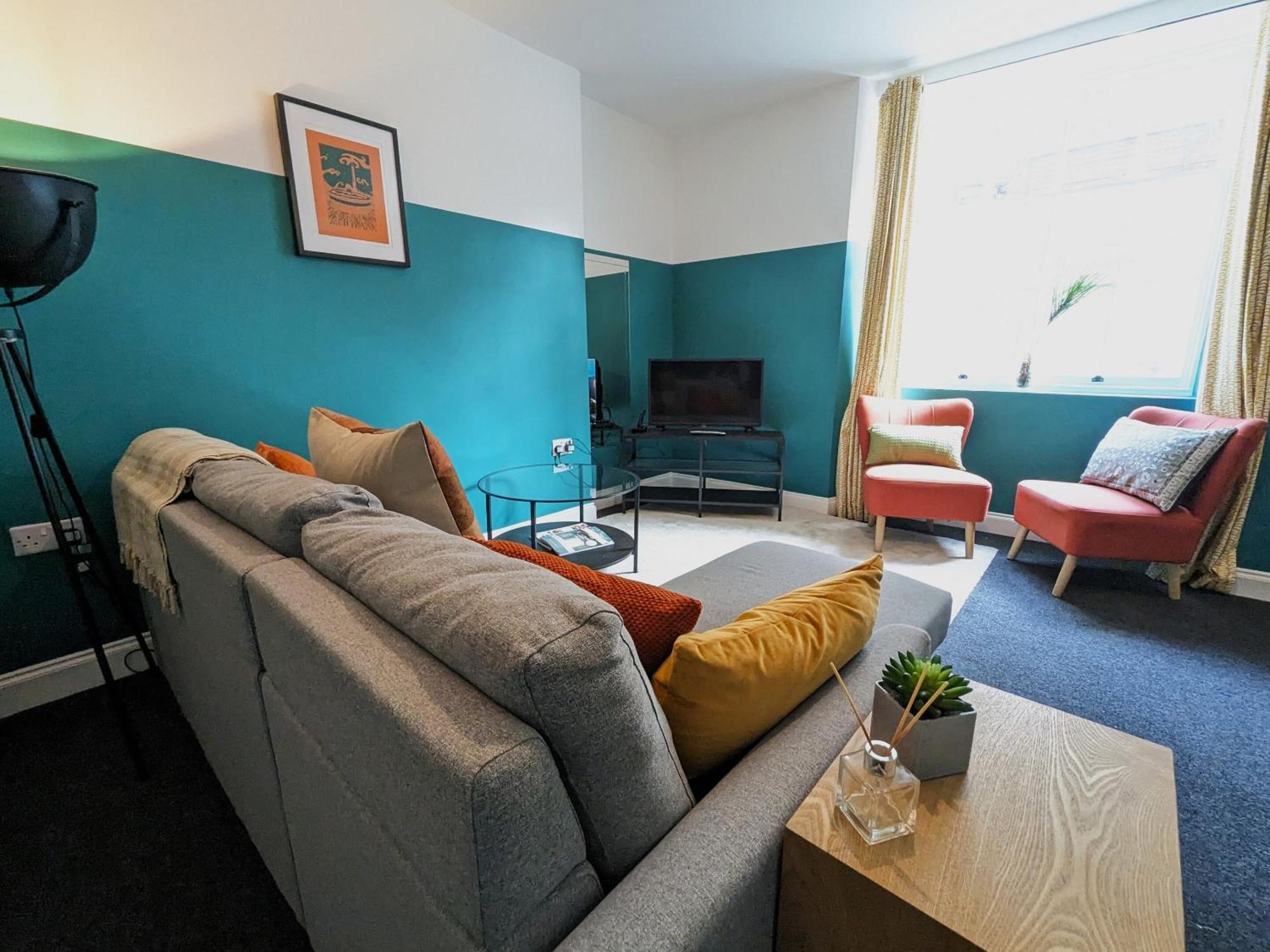 Contemporary Garden Flat In Clifton Apartment Bristol